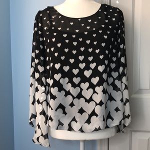 Alfani Heart Print Angel Sleeve Top Sz S